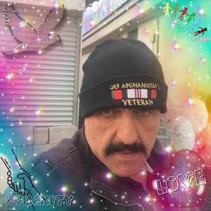 Meet your Posher, Alim